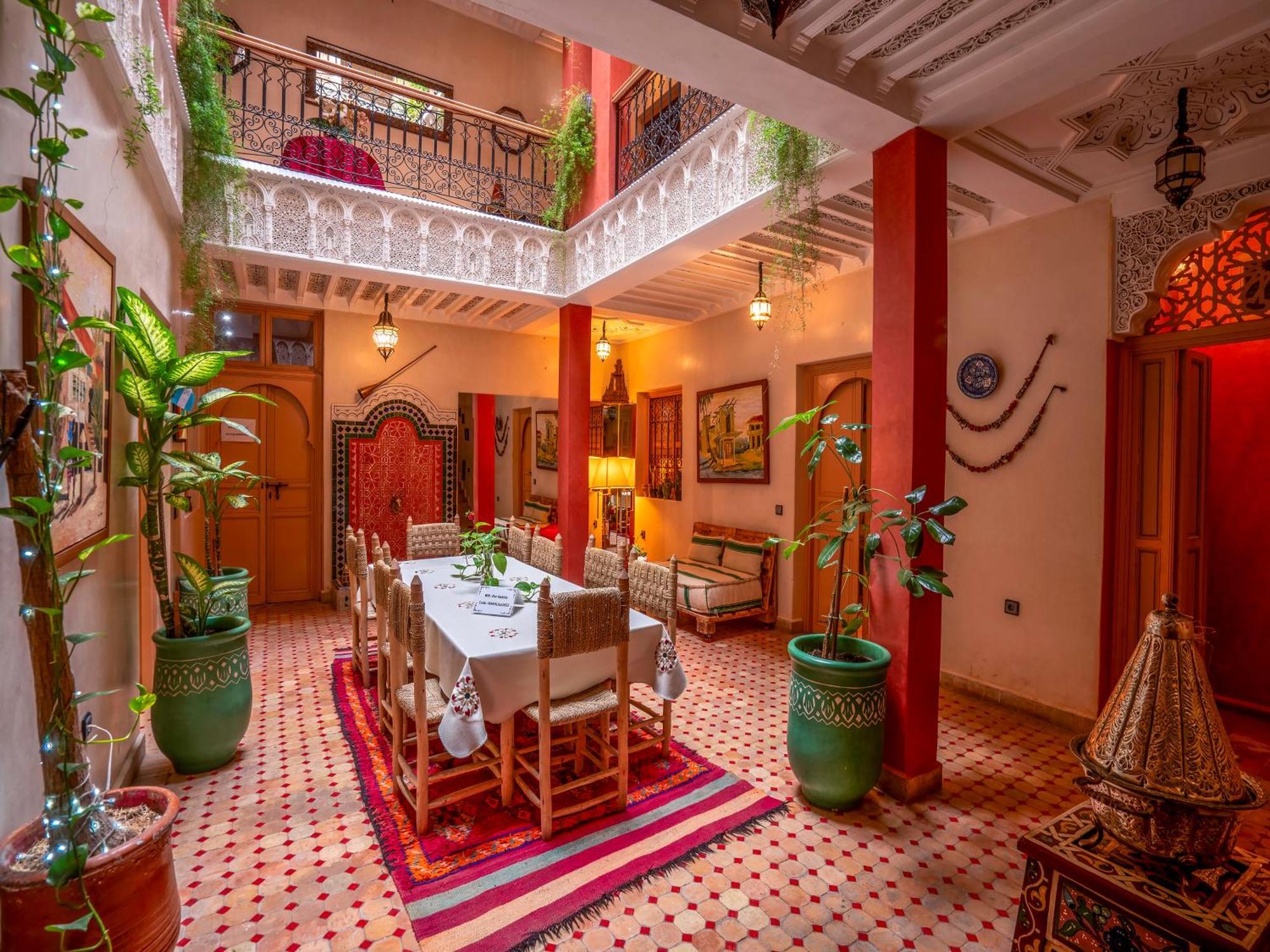 Riad Dar Ennakhla Marrakesh Exteriör bild