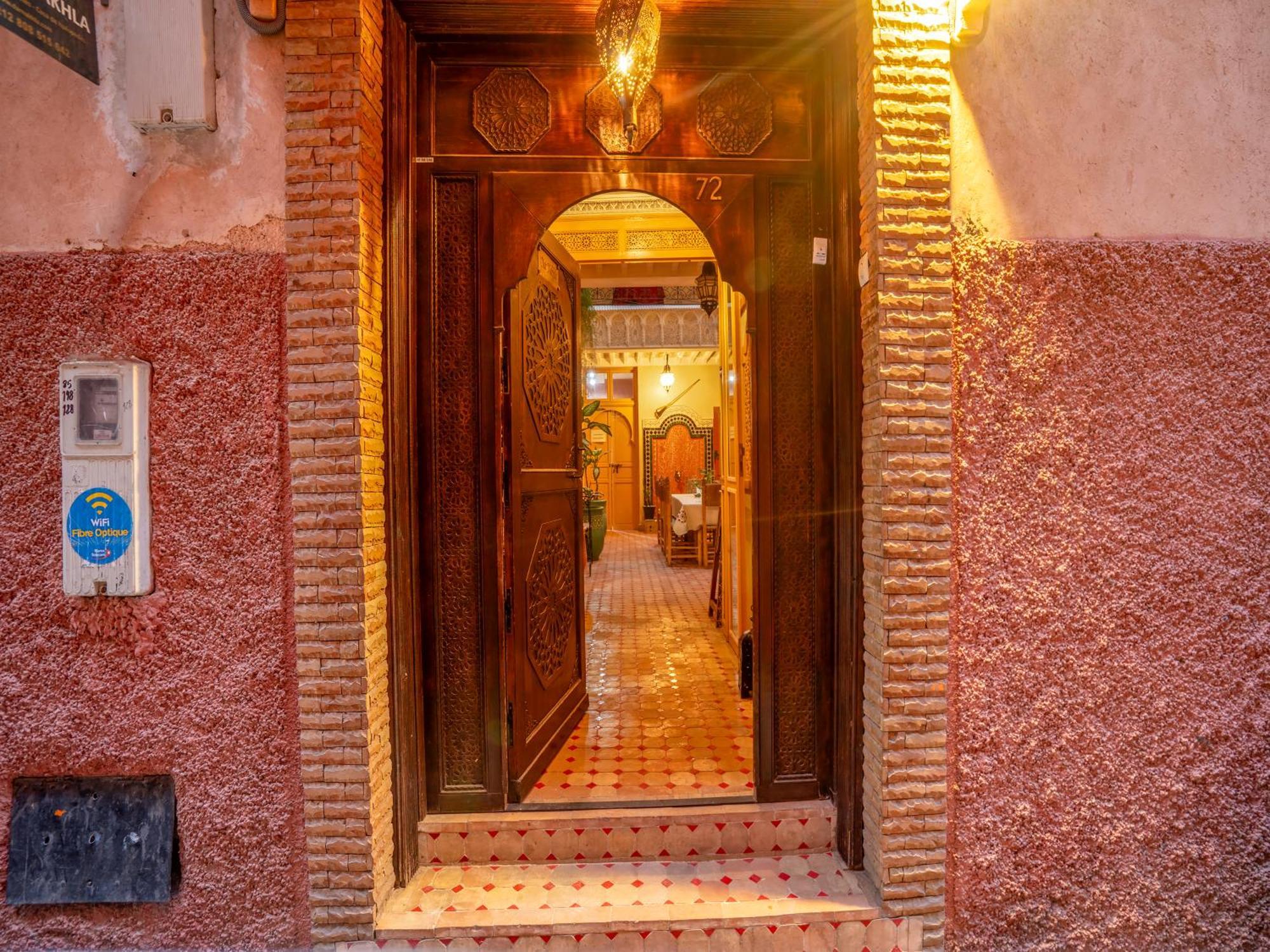 Riad Dar Ennakhla Marrakesh Exteriör bild