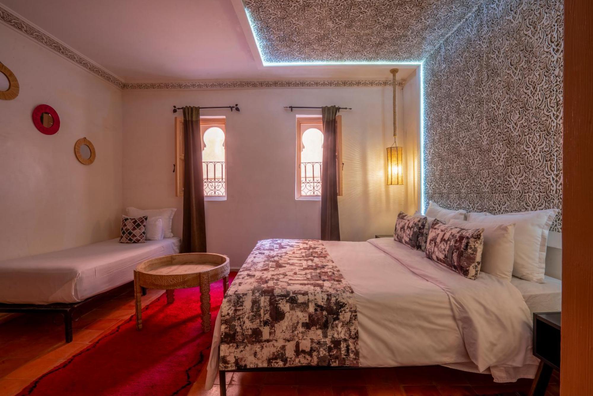 Riad Dar Ennakhla Marrakesh Exteriör bild