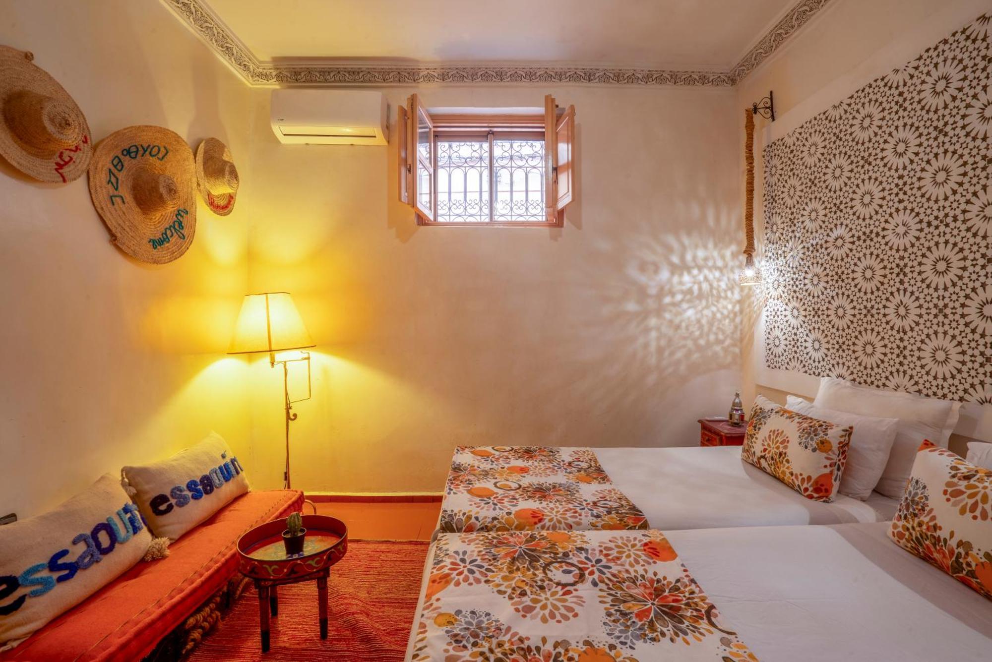Riad Dar Ennakhla Marrakesh Exteriör bild
